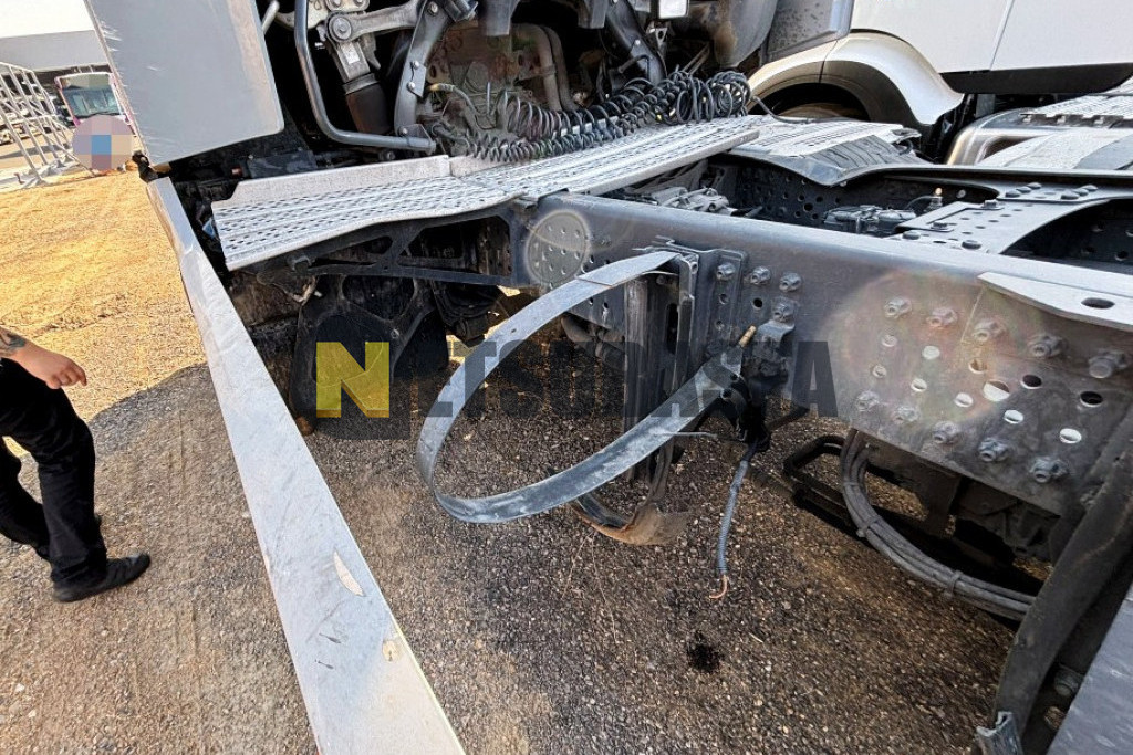 Mercedes-Benz Actros 1848 2022
