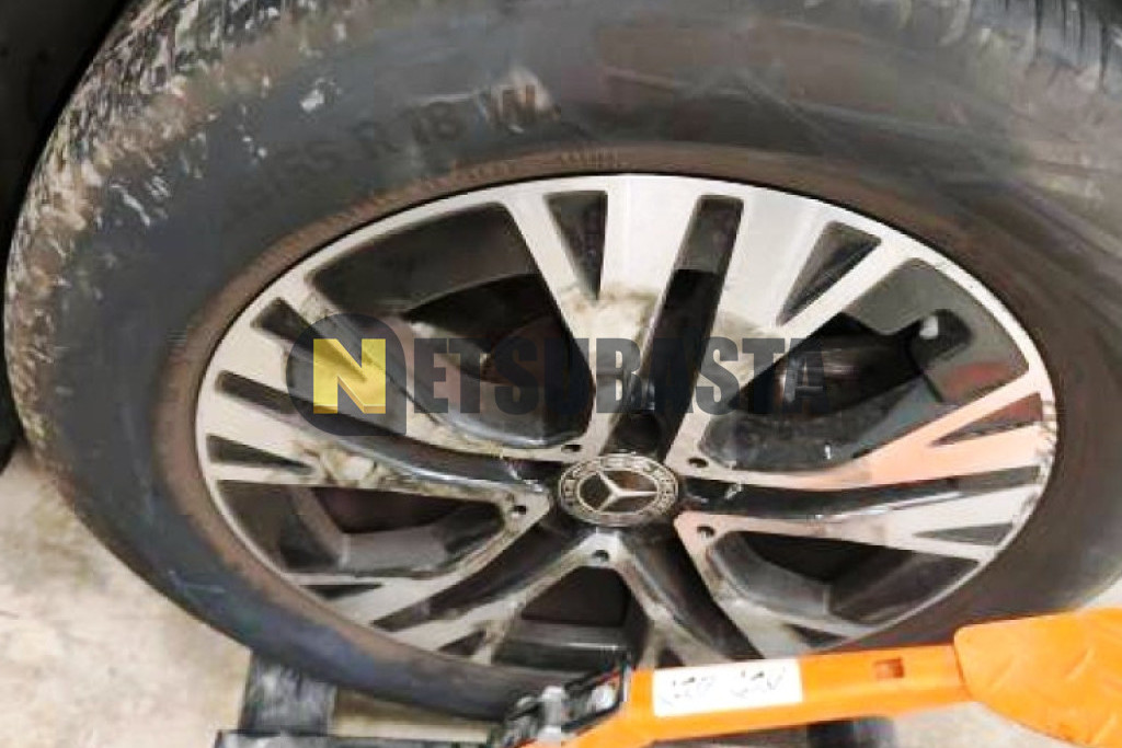 Mercedes-Benz GLA 200 d 2025