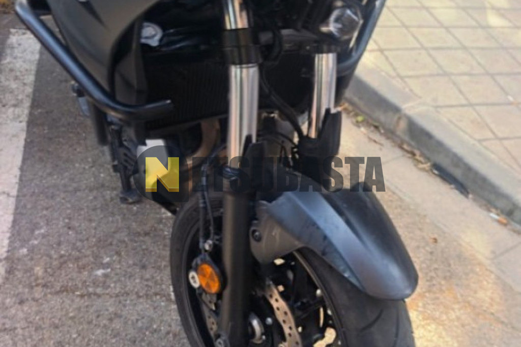Yamaha Tracer 7 2021