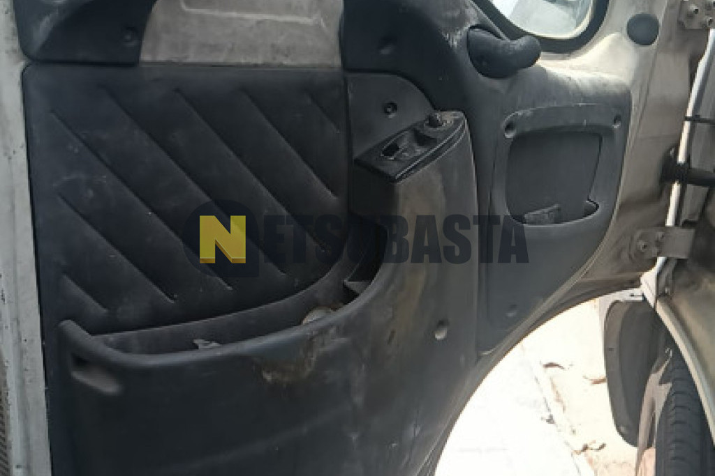 Peugeot Boxer Furgón 2.2 HDi 2004