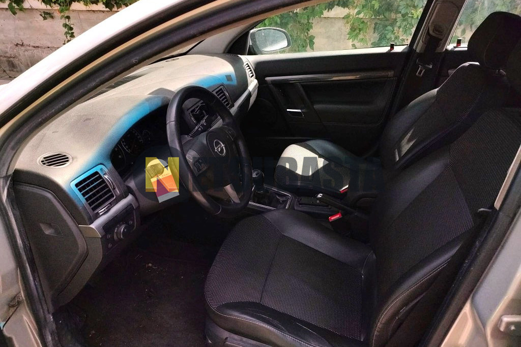 Opel Signum 1.9 CDTi 2006