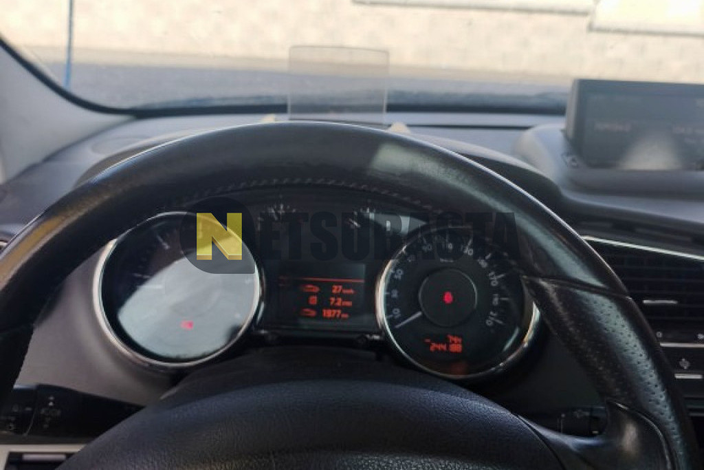 Peugeot 5008 2.0 HDI 2011