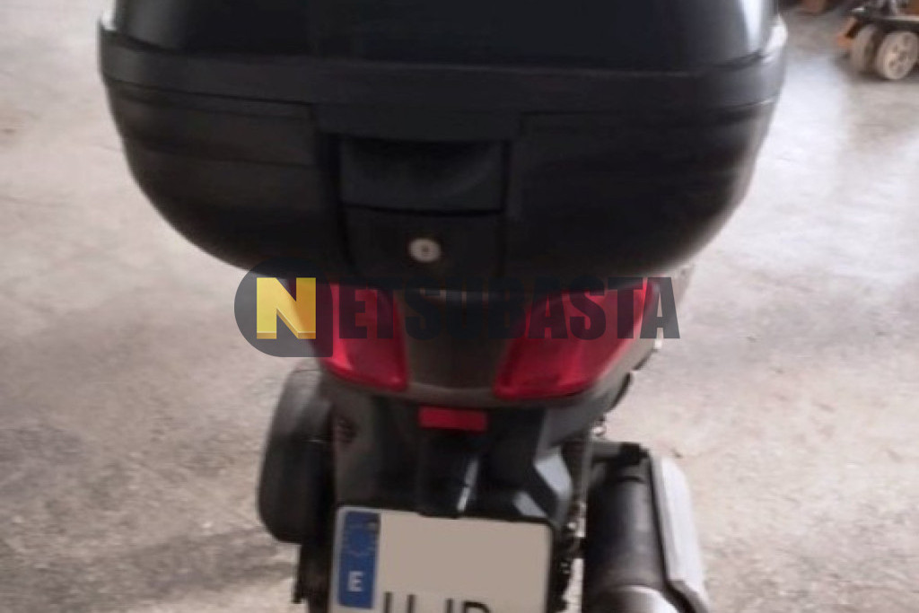 Yamaha XMAX 125 2012