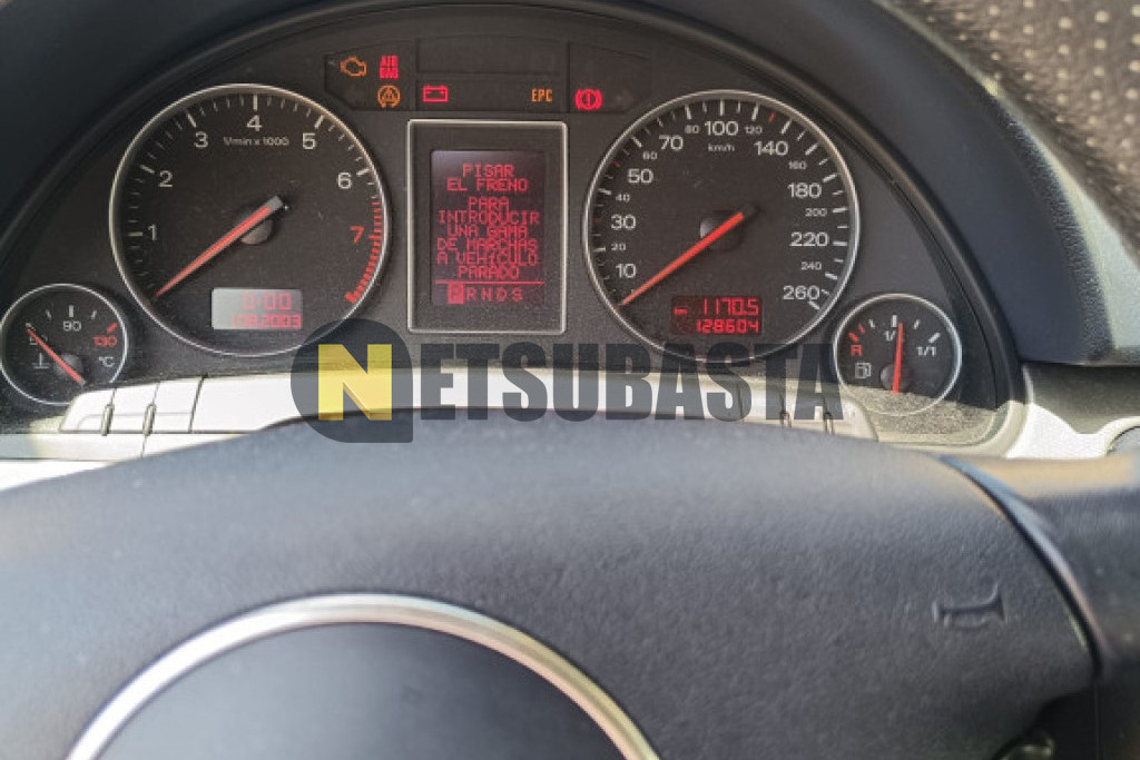 Audi A4 3.0 quattro tiptronic 5 vel. 2004