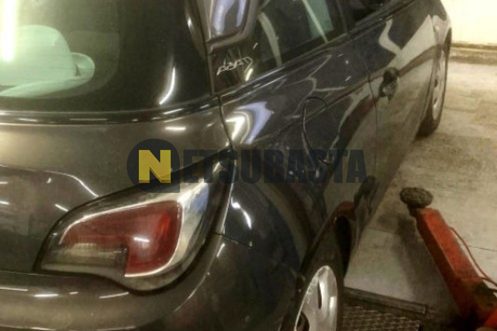Opel Adam 1.2 ecoFLEX 2013