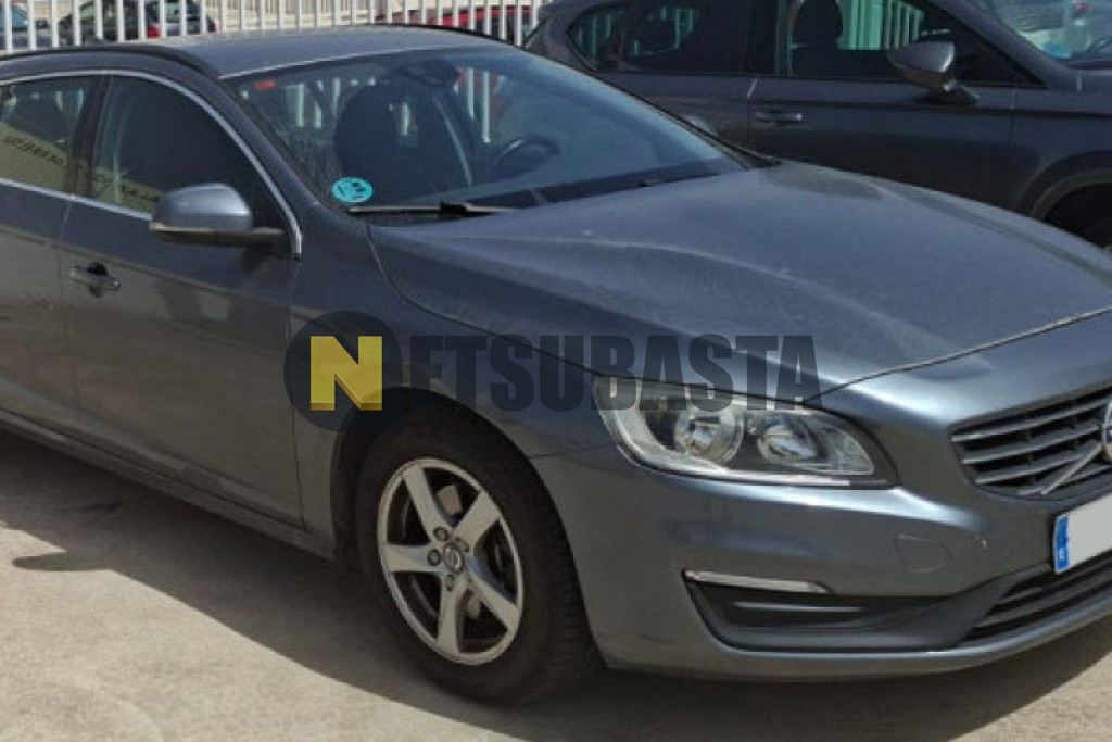Volvo V60 D2 2016