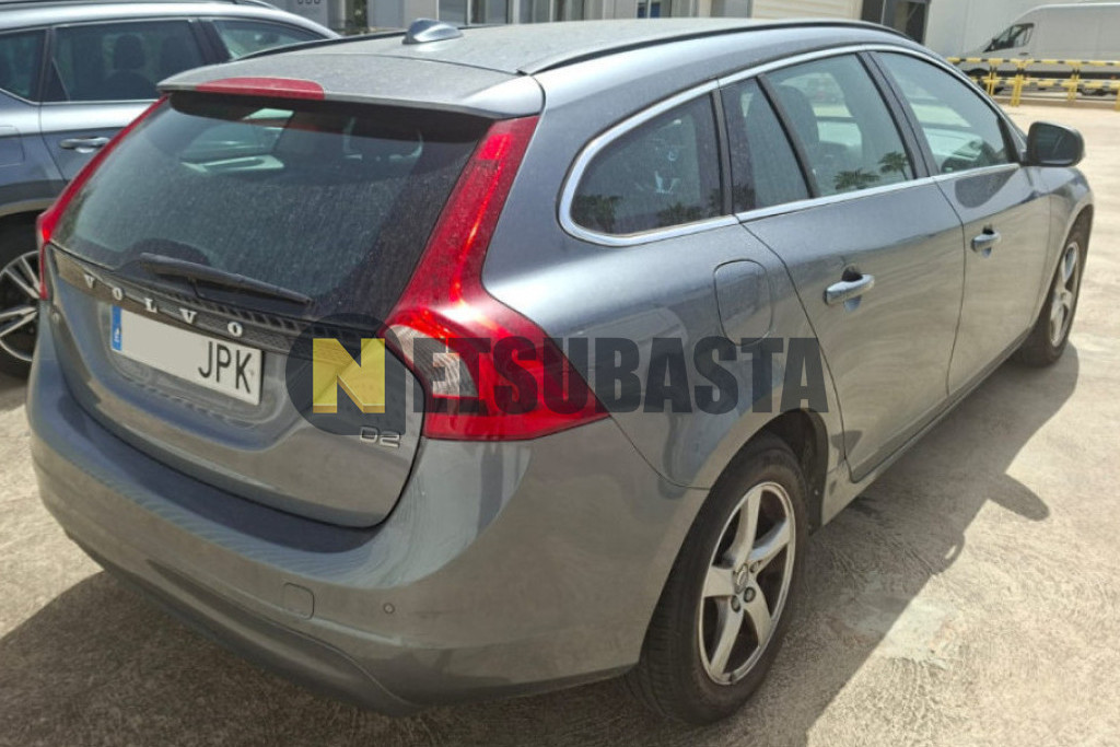 Volvo V60 D2 2016