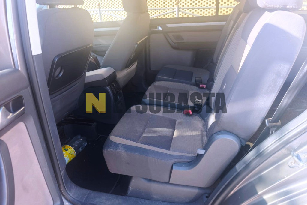 Volkswagen Touran 2.0 TDI 2009