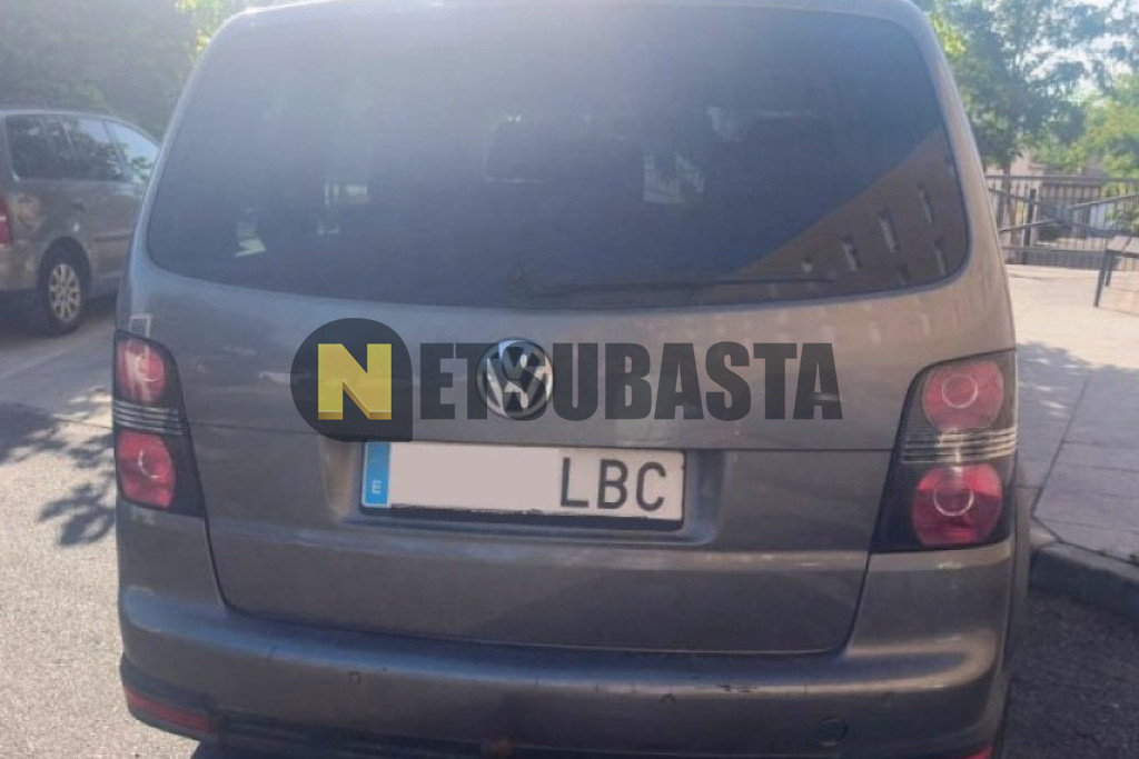 Volkswagen Touran 2.0 TDI 2009