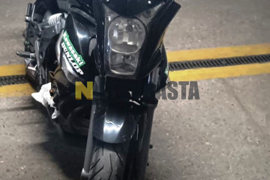 Kawasaki ER 6N 2011