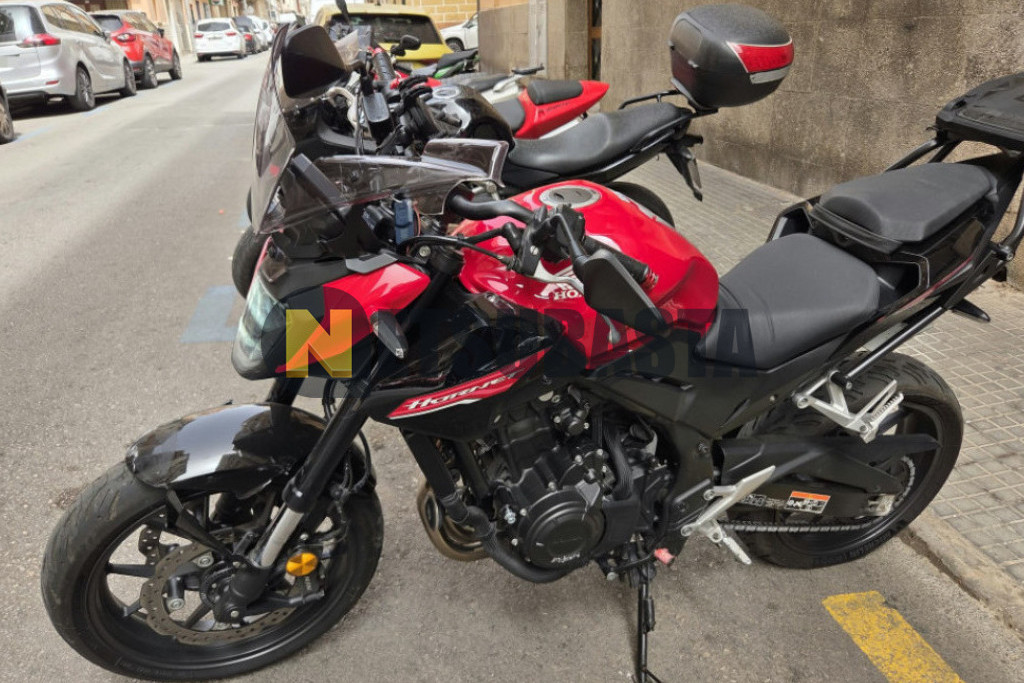 Honda CB 500 Hornet 2024