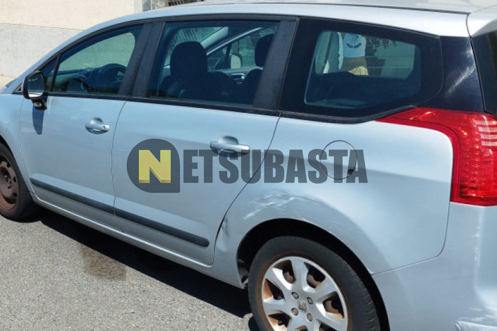 Peugeot 5008 1.6 VTi 2010