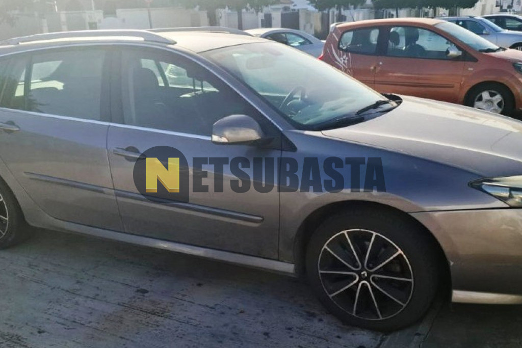 Renault Laguna Grand Tour 2.0 dCi 2013
