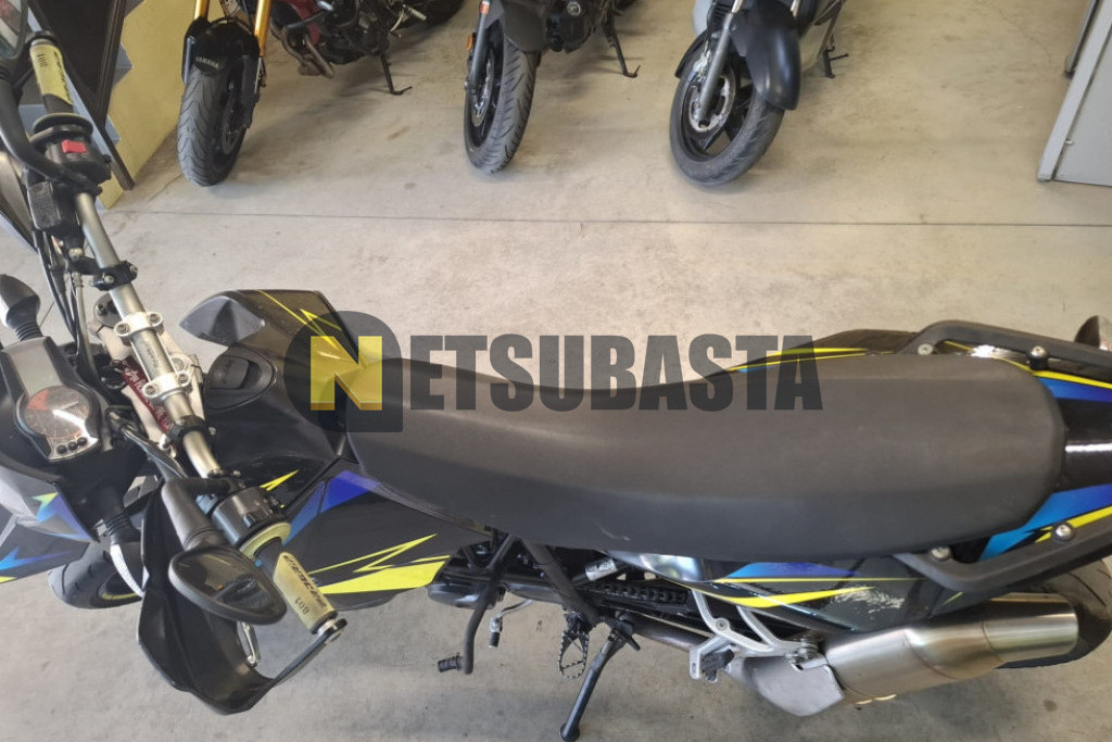 KTM 690 Supermoto 2009