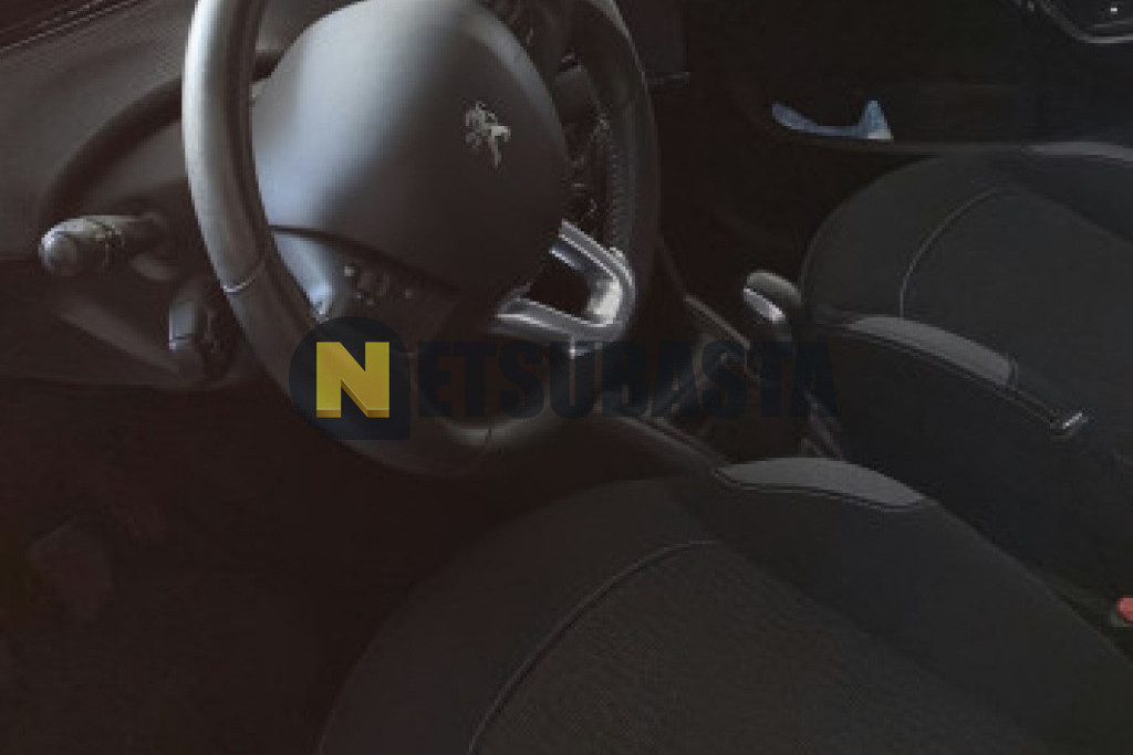 Peugeot 208 1.2 PureTech 2016