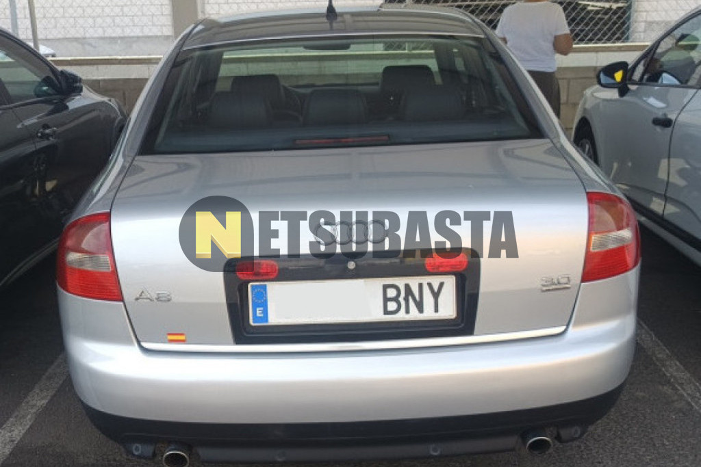 Audi A6 3.0 quattro tiptronic 5 vel. 2001