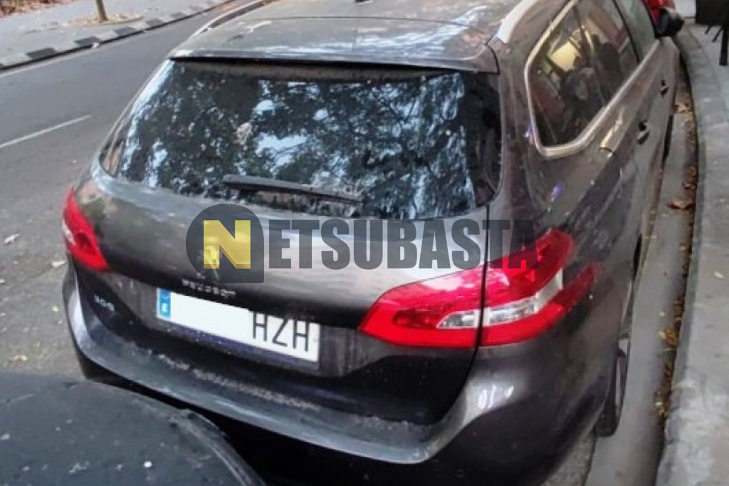 Peugeot 308 SW 1.2 PureTech 2014
