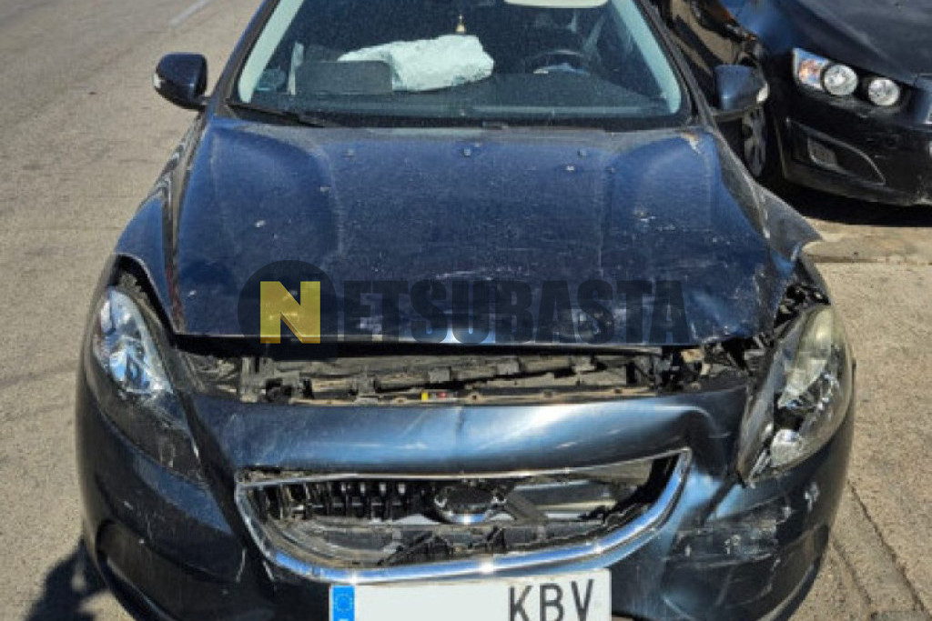Volvo V40 D2 2017