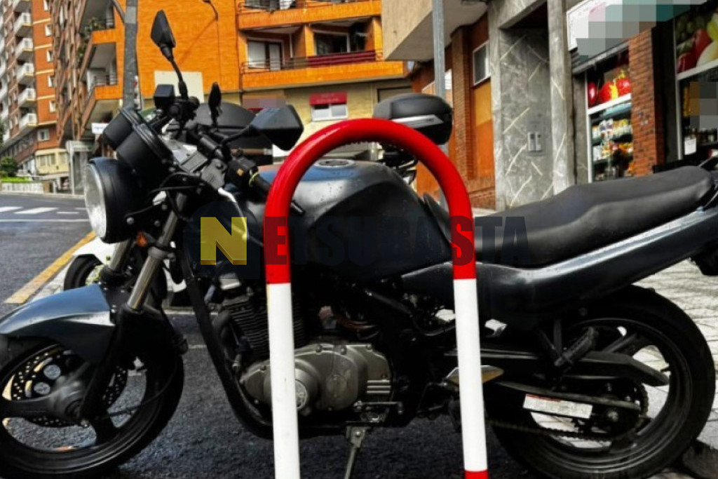 Suzuki GS 500 2000