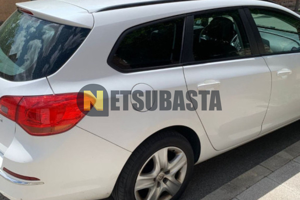 Opel Astra Sports Tourer 1.7 CDTI 2012