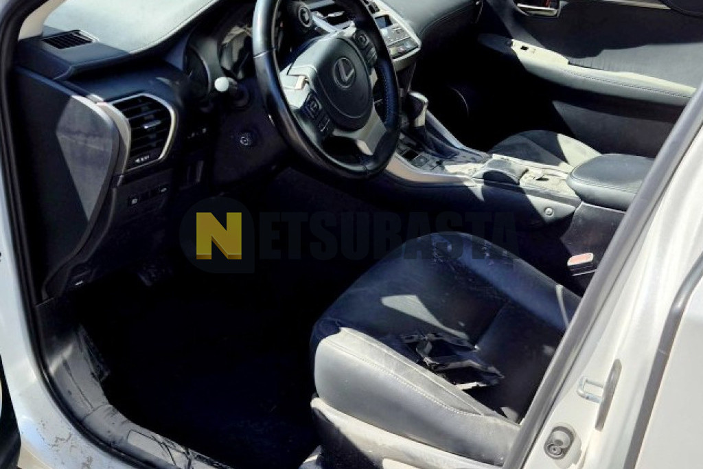 Lexus NX 300h 2WD 2020