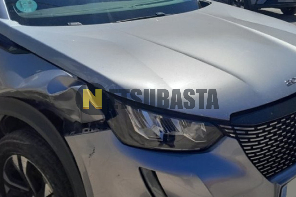Peugeot 2008 1.5 BlueHDi EAT8 2021