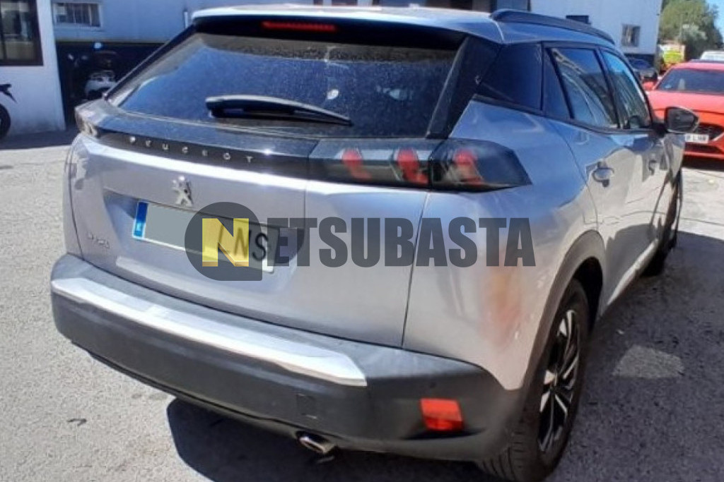 Peugeot 2008 1.5 BlueHDi EAT8 2021
