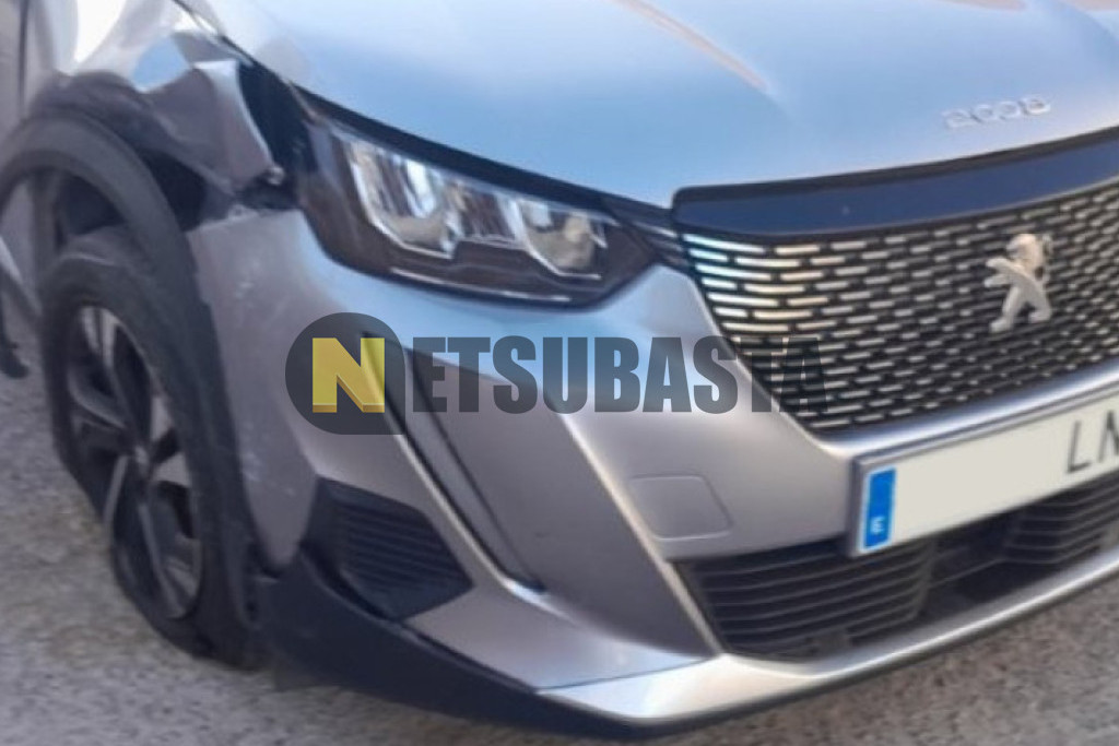 Peugeot 2008 1.5 BlueHDi EAT8 2021