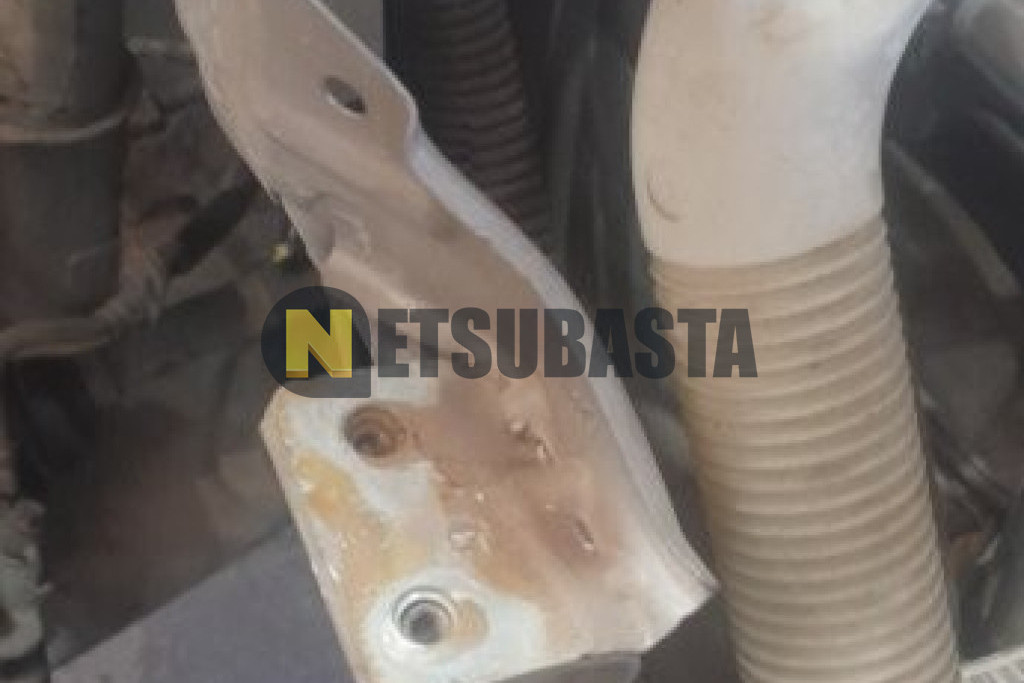Peugeot 2008 1.5 BlueHDi EAT8 2021