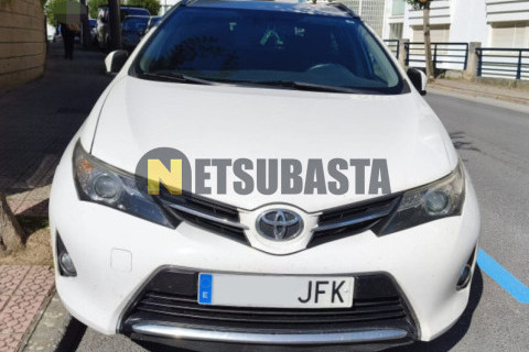 Toyota Auris Touring Sport 120D 2015
