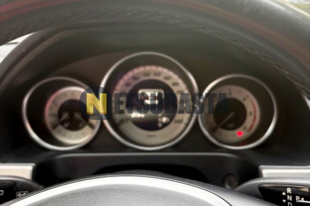 Mercedes-Benz E 200 BlueTEC Estate 2016