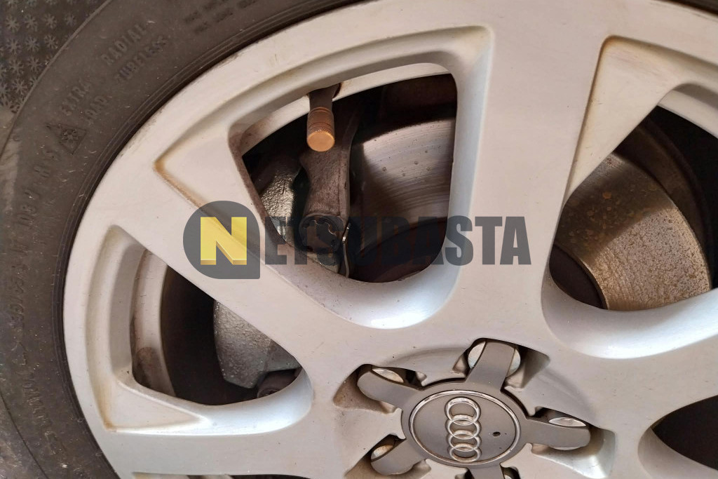 Audi Q5 2.0 TDI quattro S tronic 7 vel. DPF 2009
