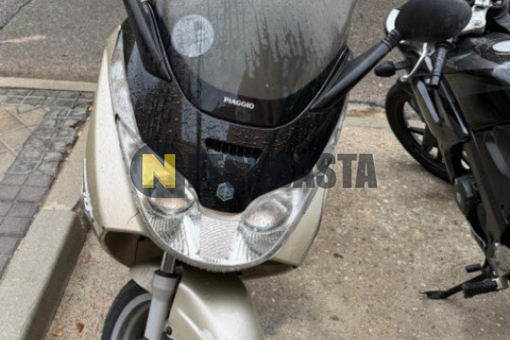 Piaggio X8 125 2004