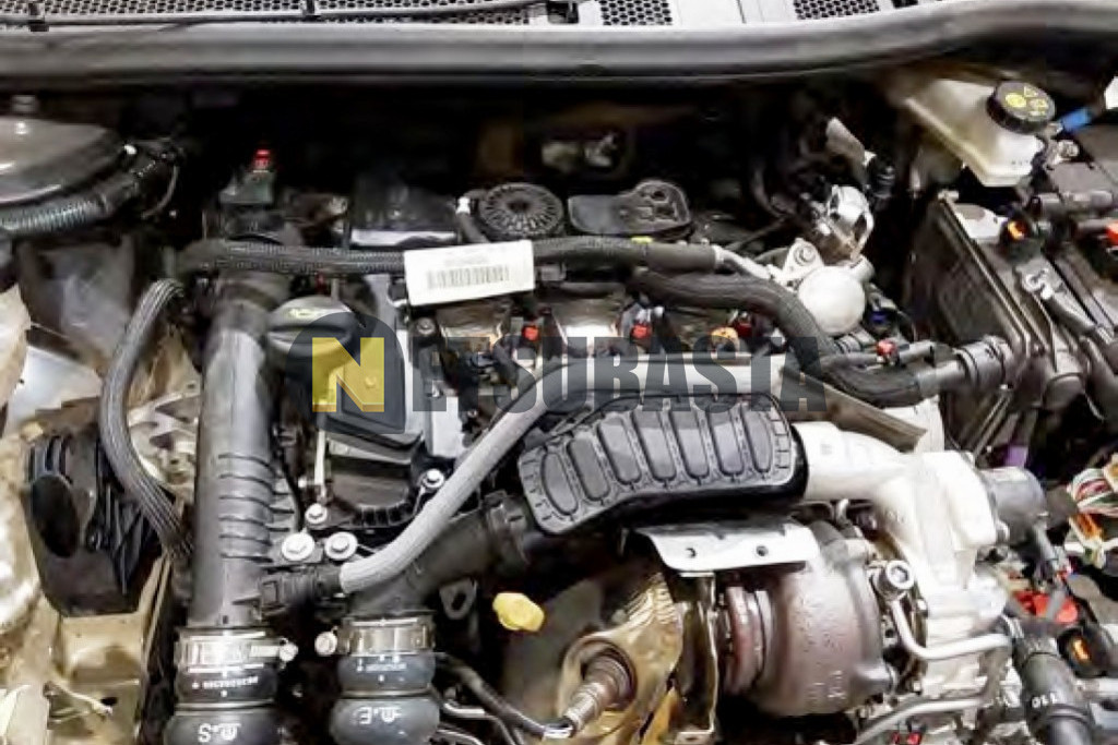 Peugeot 2008 Hybrid 136 e-DCS6 2025