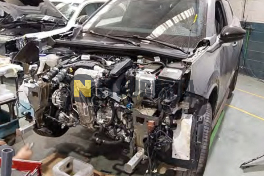 Peugeot 2008 Hybrid 136 e-DCS6 2025