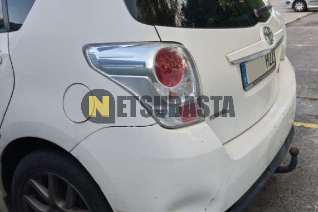 Toyota Verso 130 7 plazas 2014