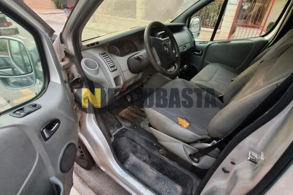 Opel Vivaro Combi 2.0 CDTI 2007