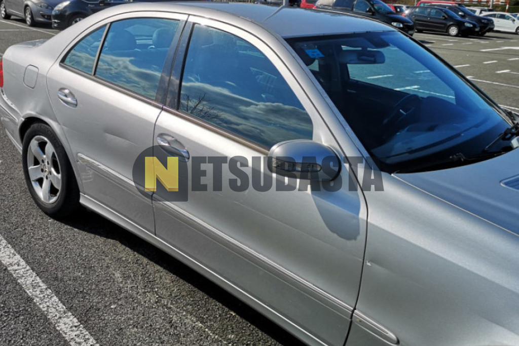 Mercedes-Benz E 220 CDI 2003