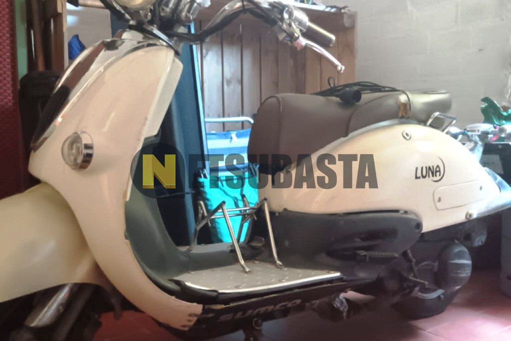 Sumco Luna 125 2012
