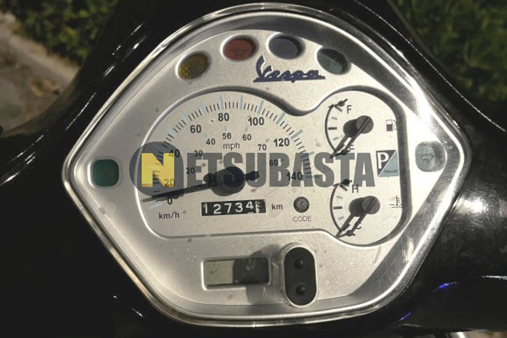 Vespa GTS 125 2008