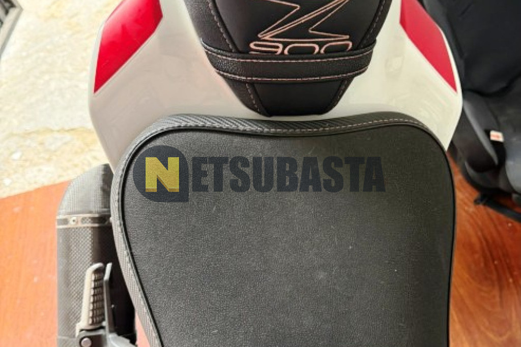 Kawasaki Z 900 2022