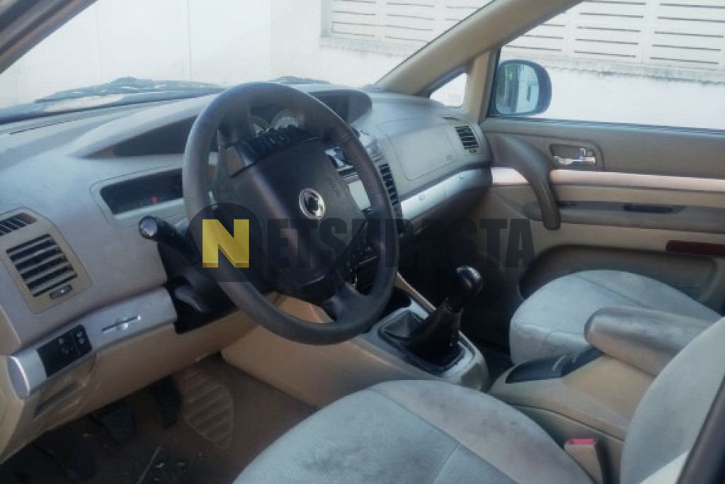 SsangYong Rodius 270Xdi 2010