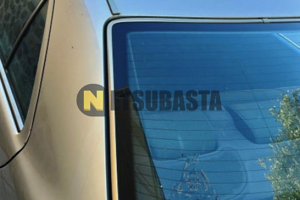 Mercedes-Benz E 240 Aut. 2001
