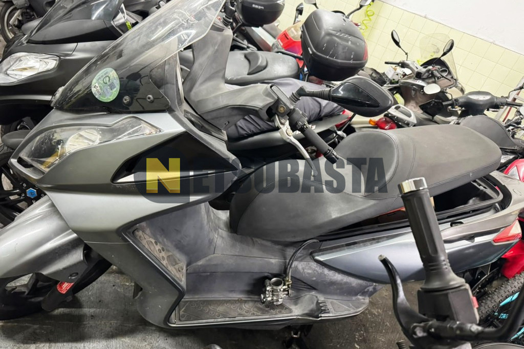 Kymco Super Dink 300I ABS 2010