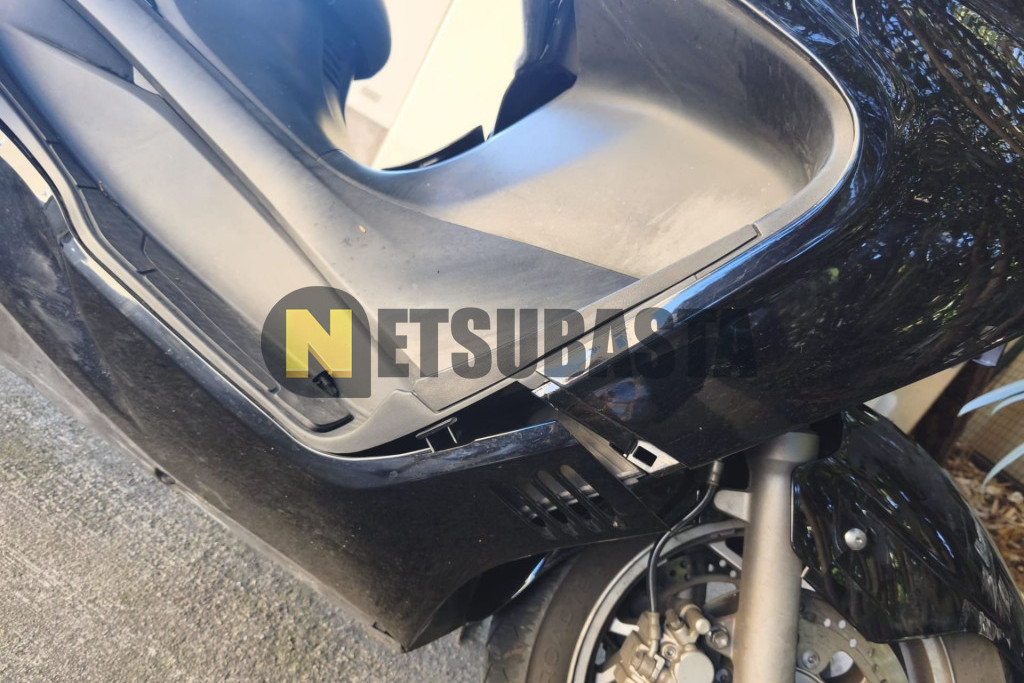 Suzuki BURGMAN 400 2010