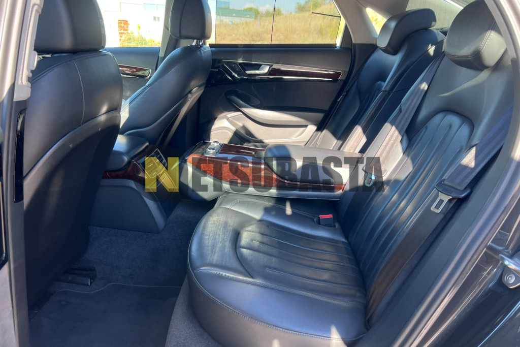 Audi A8 3.0 TDI quattro tiptronic 8 vel. 2012
