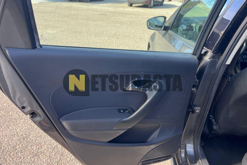 Volkswagen Polo 1.6 TDI DSG 7 vel. 2010