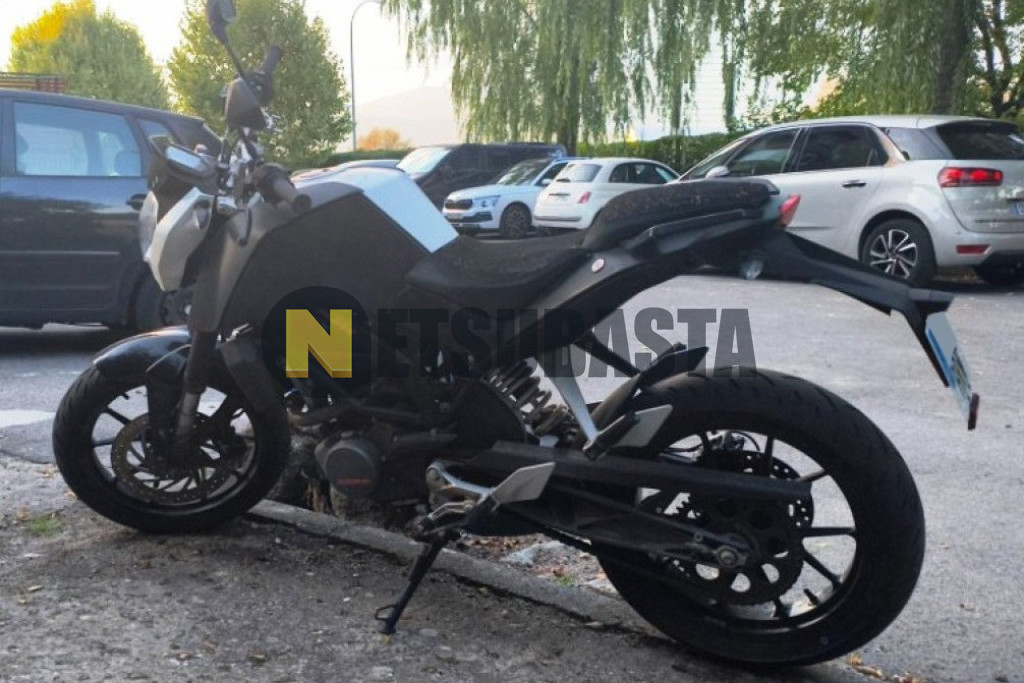 KTM 125 Duke 2013