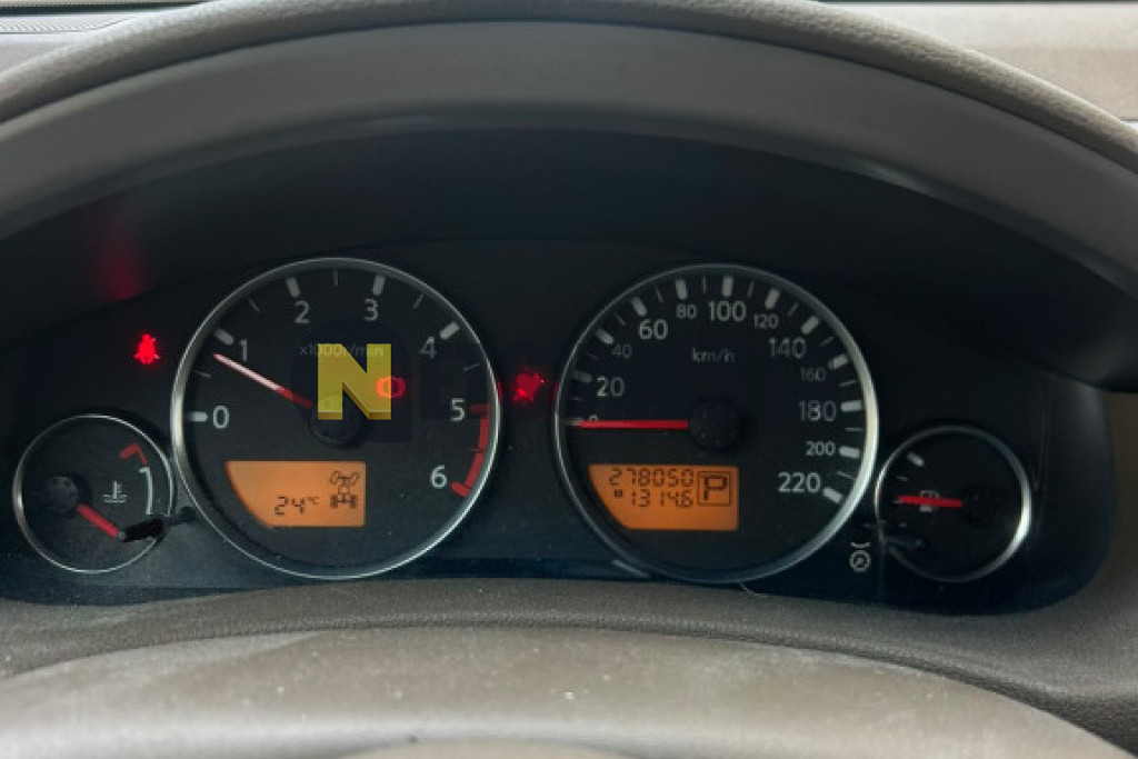 Nissan Pathfinder 2.5dCi Aut. 2005