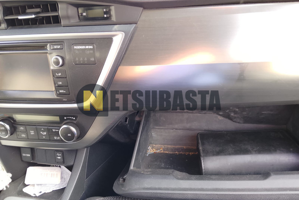 Toyota Auris 2.2 120D 2013